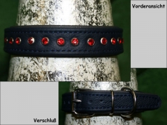 No. 89 Unterlegtes Lederhalshand mit Straß